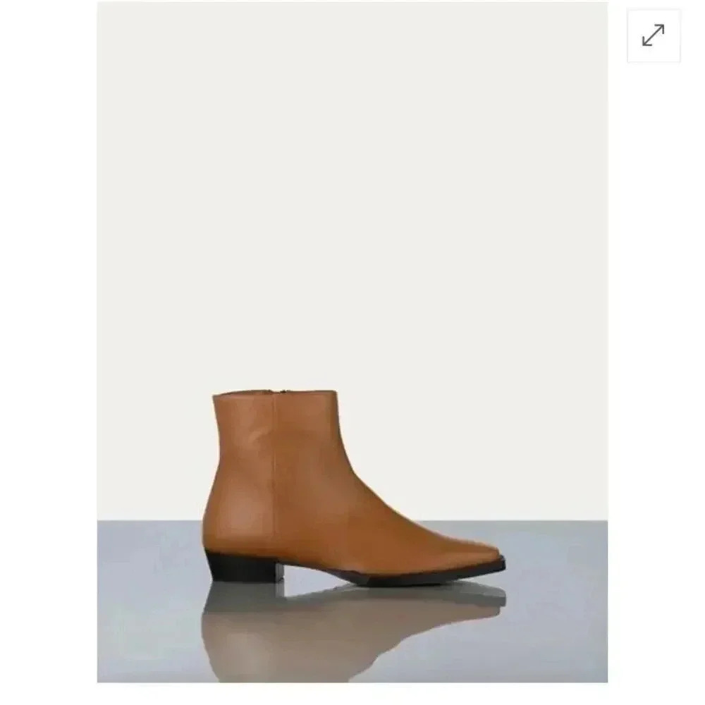 NEW Frame Le Maddox Leather Ankle Bootie size 38 or US 7.5 - Picture 2 of 8